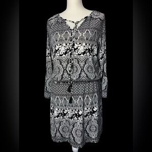 WHITE HOUSE BLACK MARKET Black & White Print LongSleeve Dress Partially Lined 10